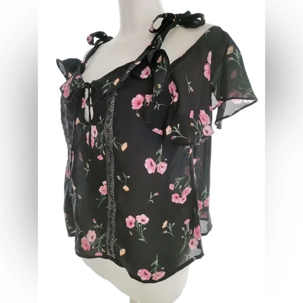 H&M Floral Semi Sheer Dainty Shoulder Tie Flutter Sleeve Summer Front Bow Blouse - Picture 2 of 8